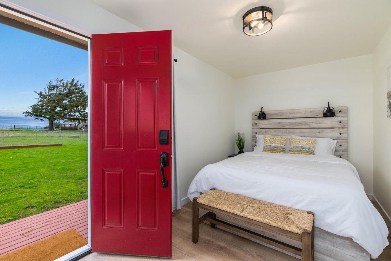 @ Marbella Lane - Wave House, Your Oceanfront Retreat! Oak Harbor Exteriör bild