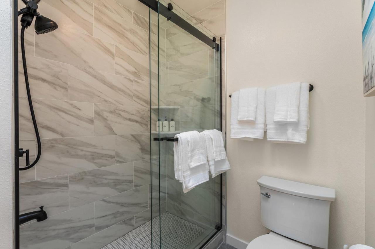 @ Marbella Lane - Wave House, Your Oceanfront Retreat! Oak Harbor Exteriör bild