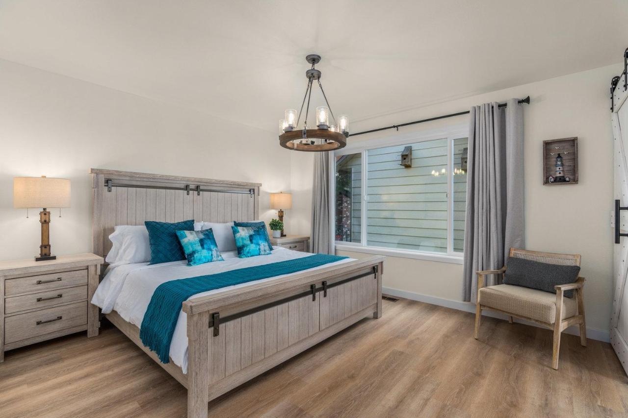 @ Marbella Lane - Wave House, Your Oceanfront Retreat! Oak Harbor Exteriör bild